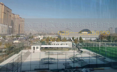 郑州大学体育学院滑板场街式区